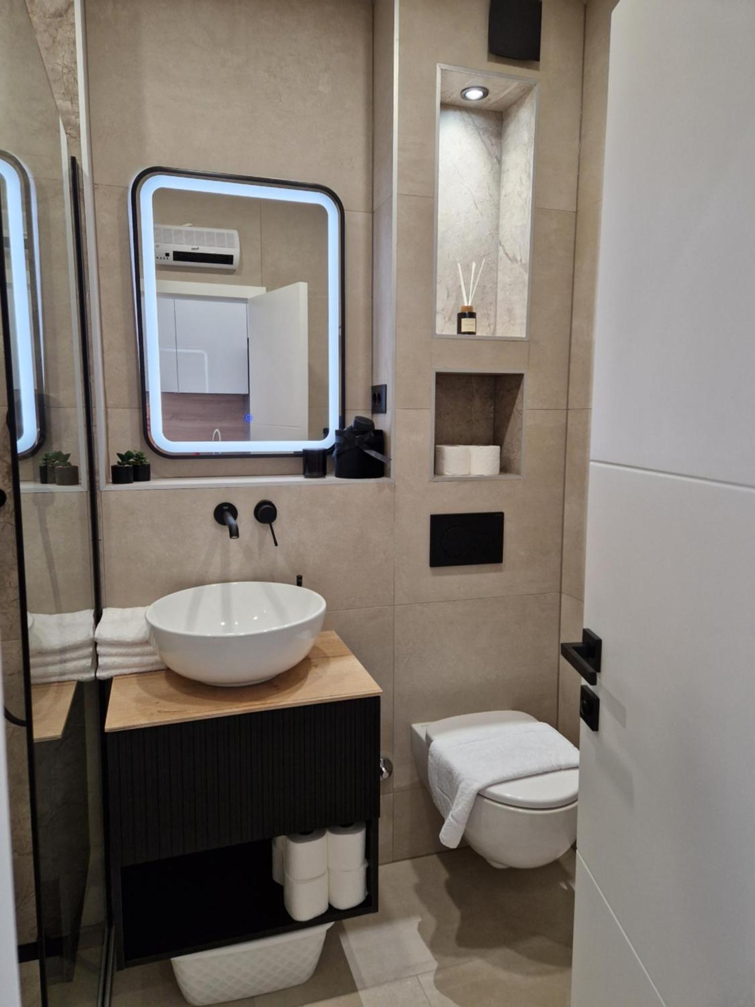 Apartmani Lavanda Centar ماكارسكا المظهر الخارجي الصورة